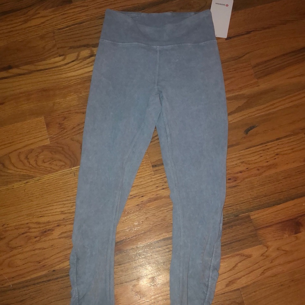 Lulu Lemon Inner Glow Tight